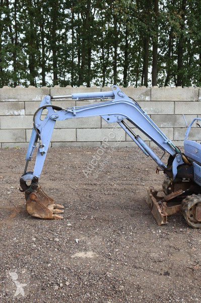 Pelle Yanmar 2A
