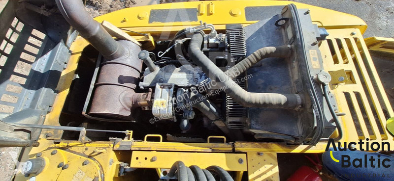 Экскаватор Komatsu E0