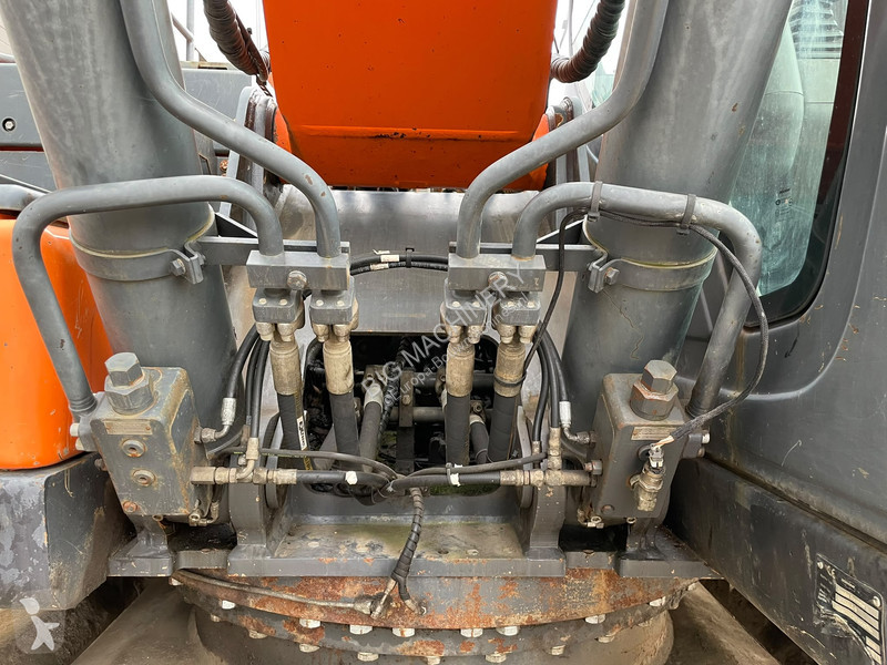 Pelle Doosan 5