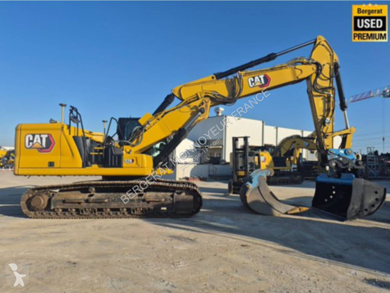 Багер Caterpillar