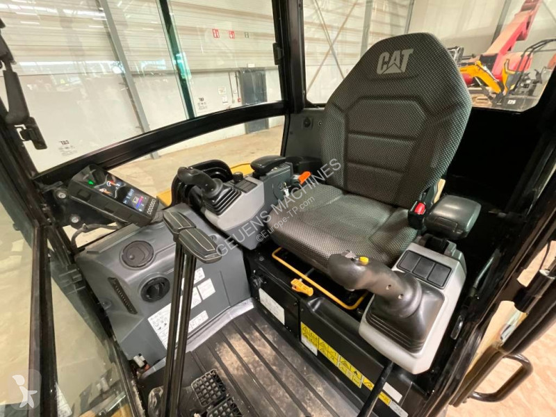 Excavator Caterpillar 302.7 CR
