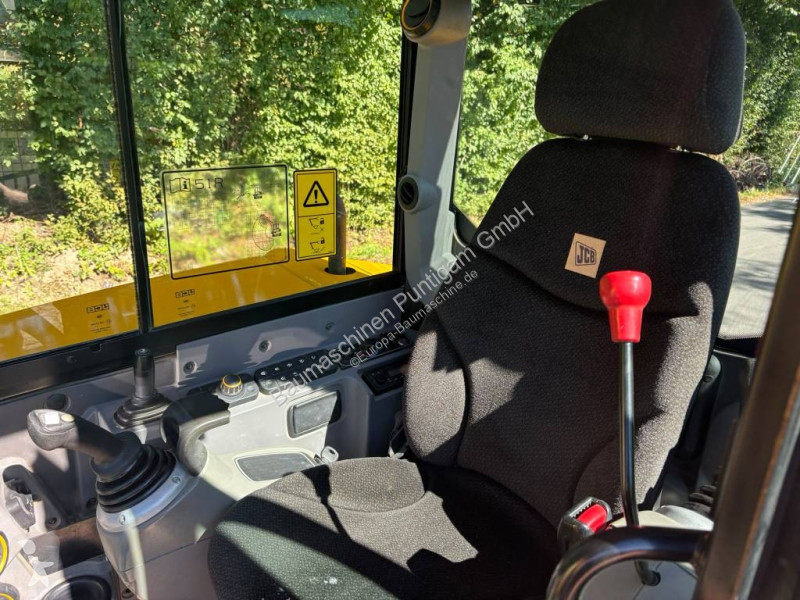 Pelle JCB R1