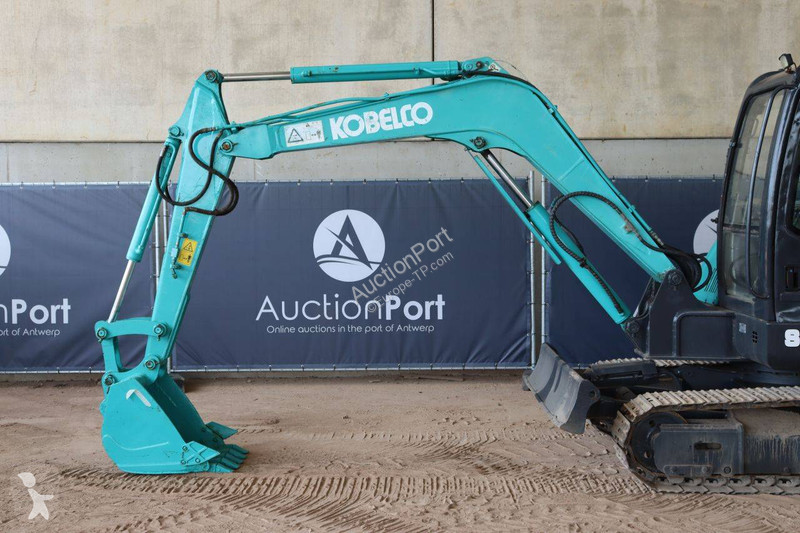 Pelle Kobelco C