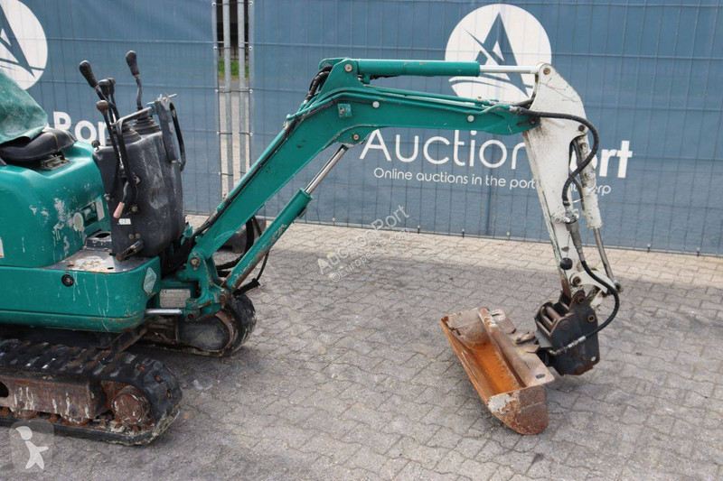 Pelle Hitachi YSR