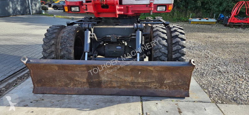 Pelle Takeuchi TB175
