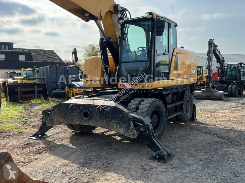 Excavator Caterpillar F...