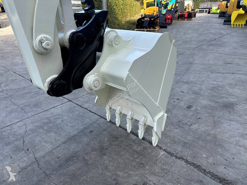 Pelle Terex TC65