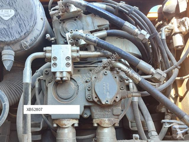 Багер Liebherr LC
