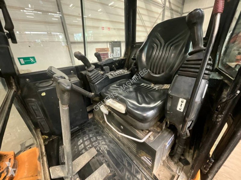 جرافة Hanix H 55 DR