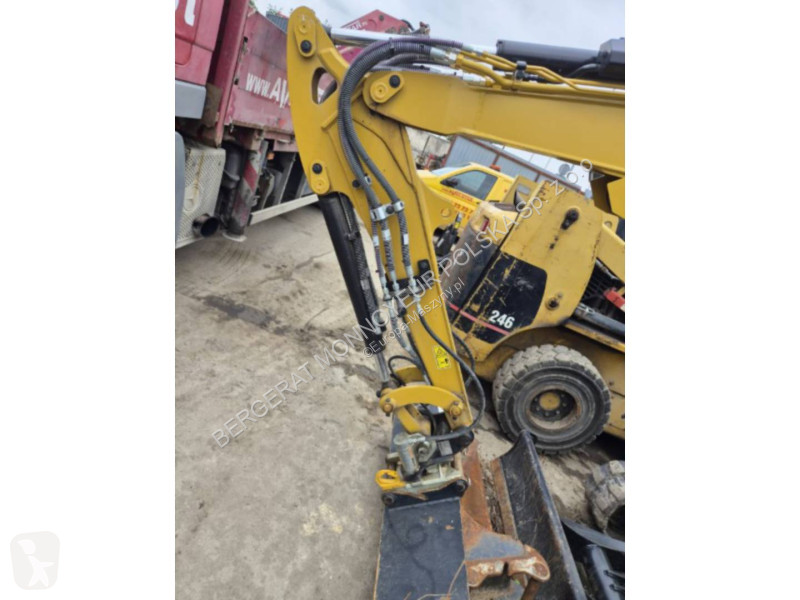 Багер Caterpillar 302.7-07CR