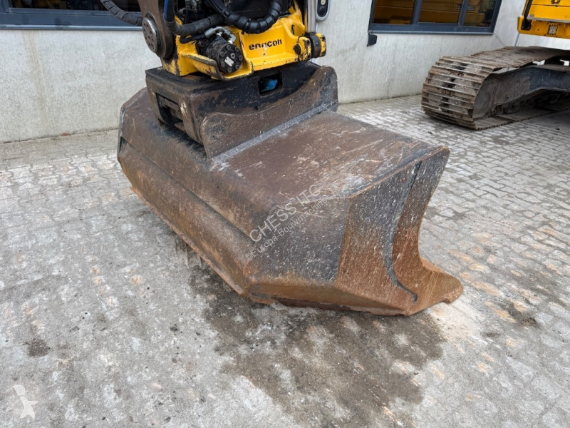 جرافة JCB 220 XL 4F - 220X LC - 220XL - 220X L4F