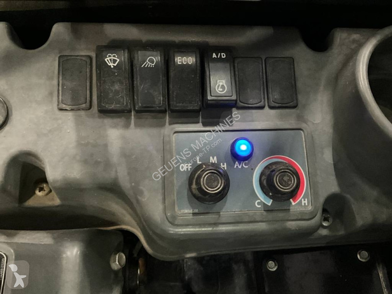 جرافة Yanmar Vio 57-6 A