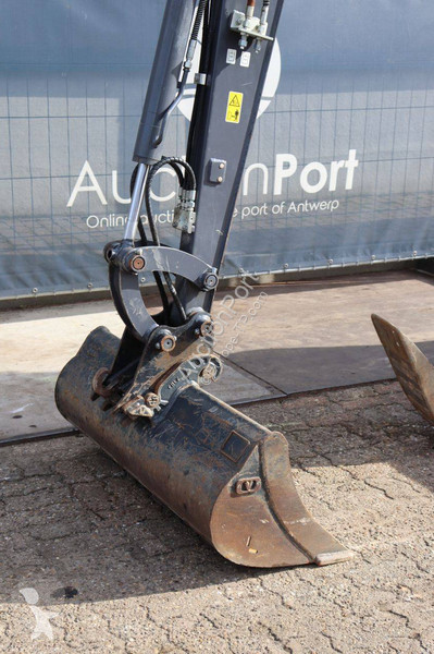 جرافة Eurotrac HE26SR