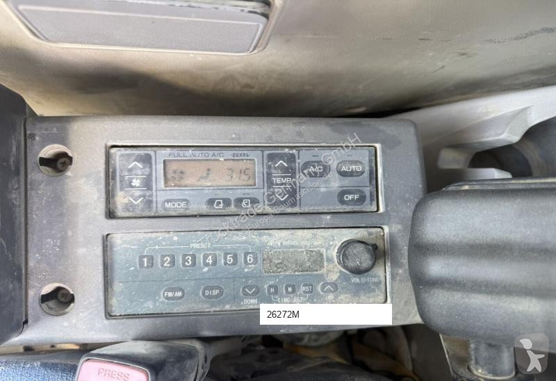 جرافة Hitachi / Swiss-Vehicle