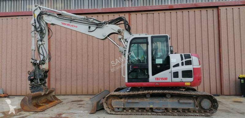 جرافة Takeuchi 2150