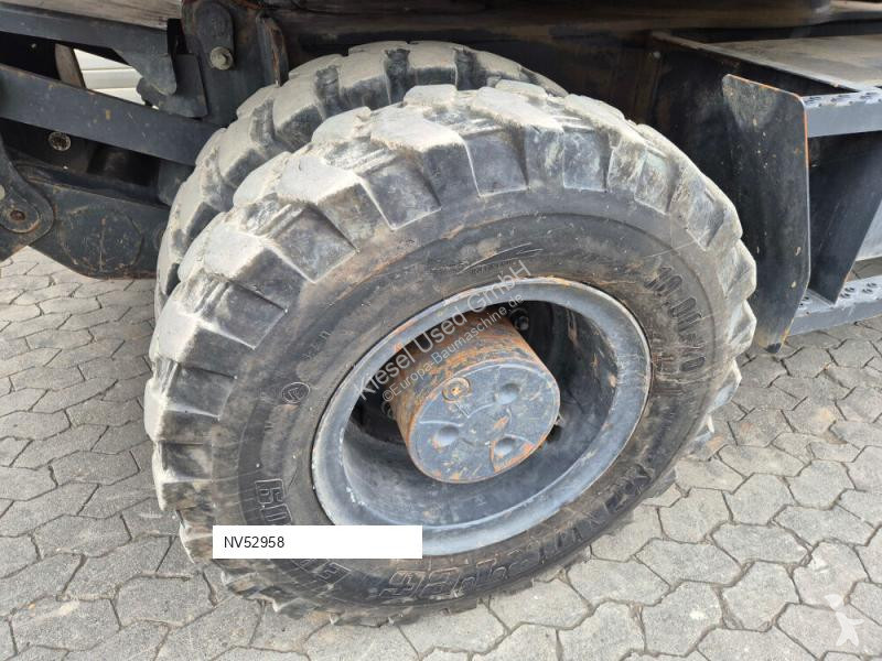 Багер Doosan 5