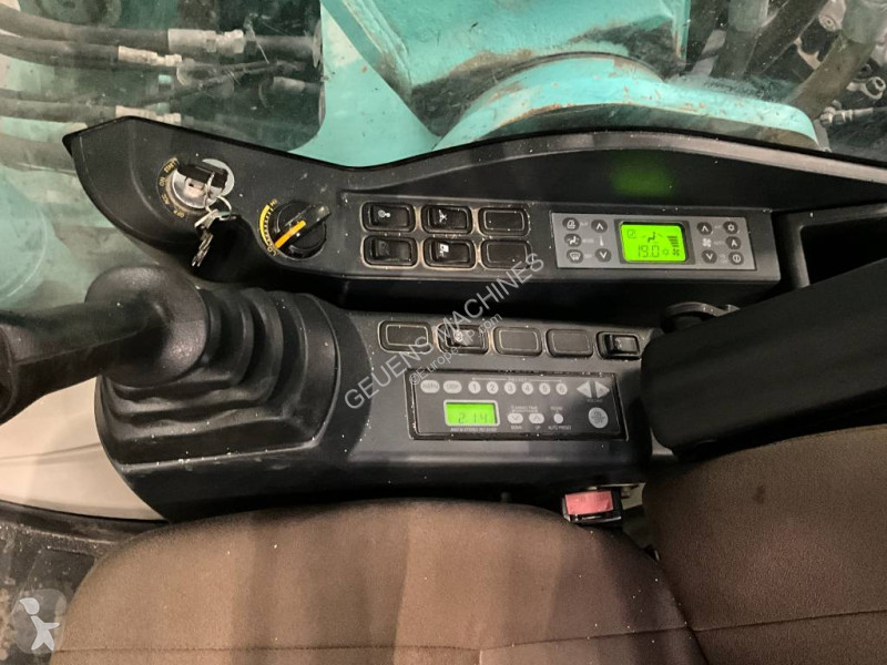 Escavadora Kobelco 260 N LC-9