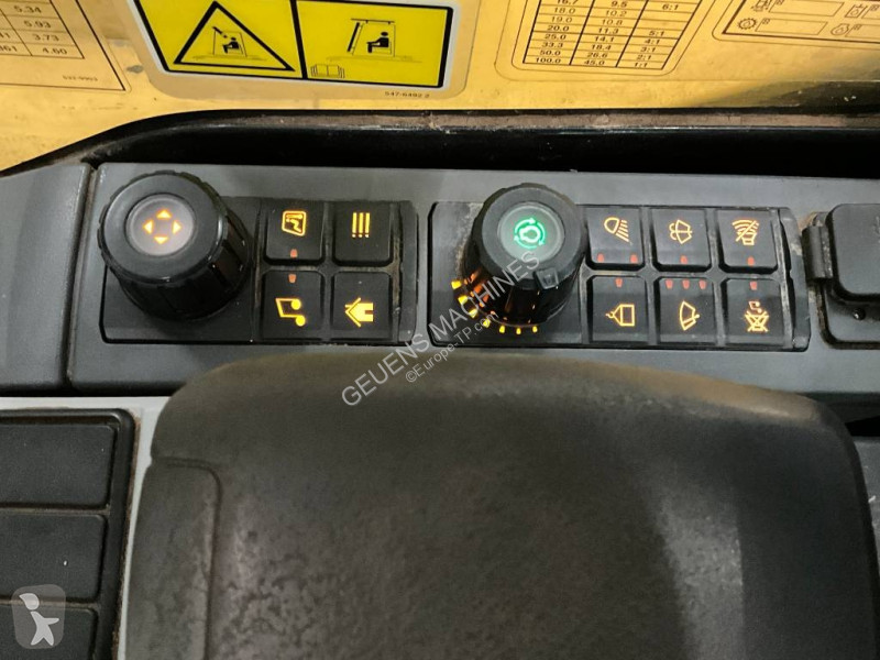 Graafmachine Caterpillar CR