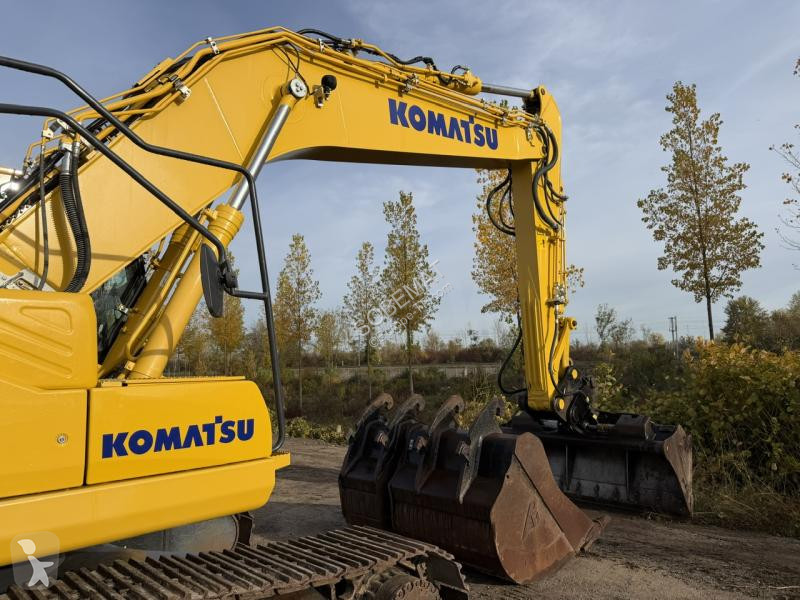 Escavadora Komatsu I-11E0