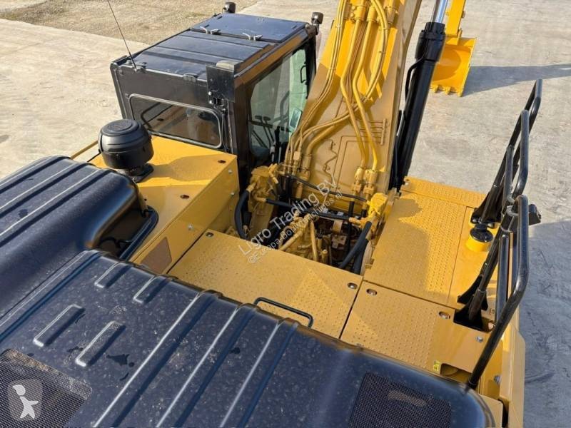 Escavadora Caterpillar 336F Long Reach