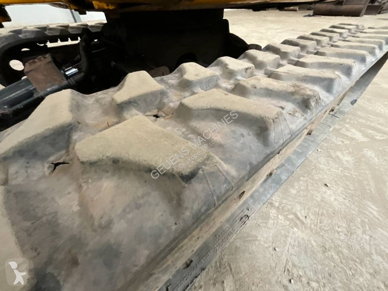 Escavadora JCB