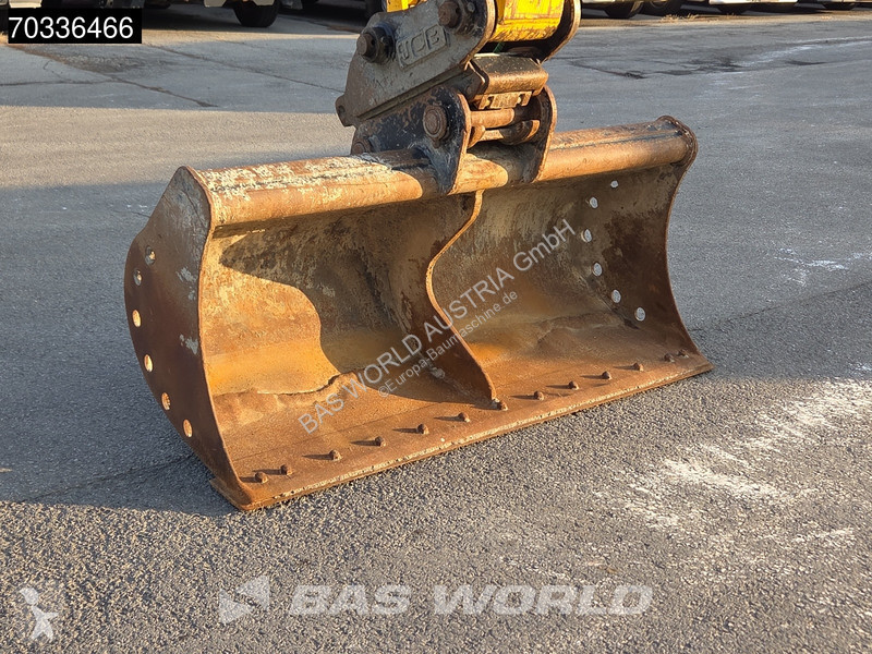 Graafmachine JCB 140X L SV