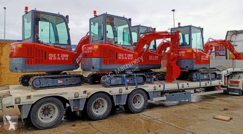 Lopatový nakládač CLC CLC T 4000