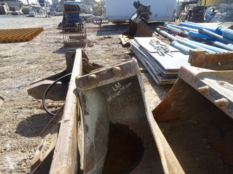 Багер Mecalac SKID