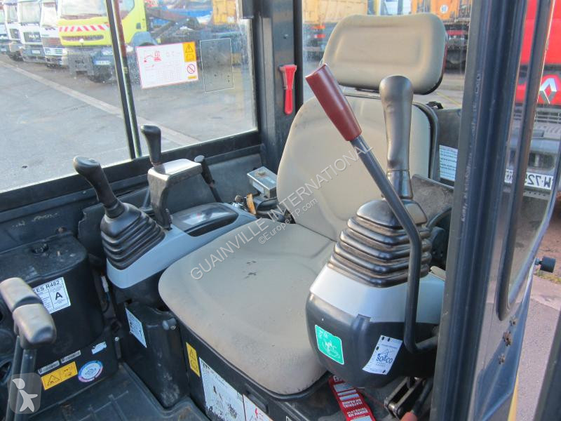 Skovl Komatsu PC26MR-3