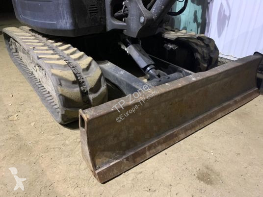 Escavadora Bobcat e50