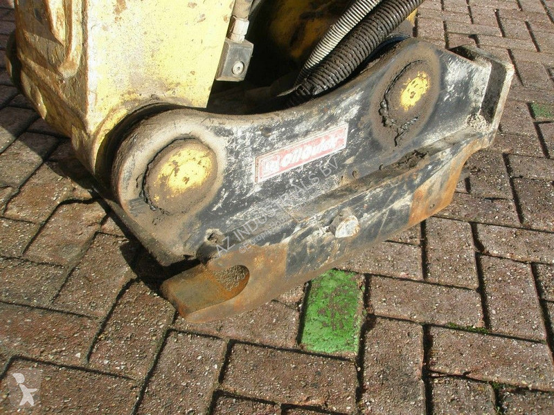 Graafmachine Komatsu 240LC-11