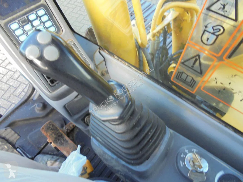 Excavator Komatsu K Galeo + Bucket + Hamer functie