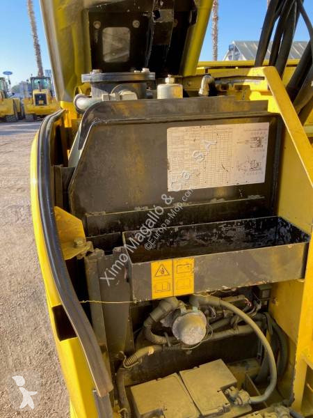 Excavator New Holland