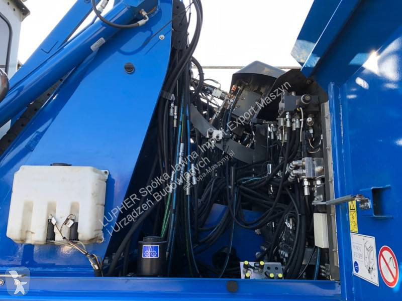 Excavator Sennebogen 830