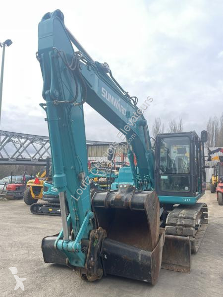 Escavadora Sunward 5F