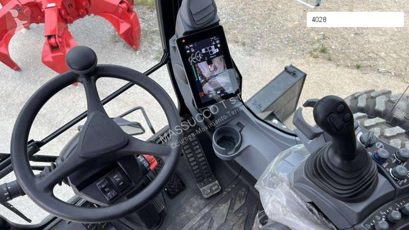 Escavatore Hitachi ZX175W-7