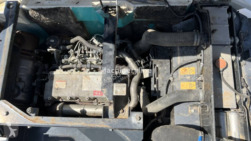 Escavadora Kobelco SK260SR-3
