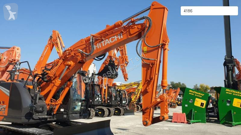 Excavadora Hitachi -7