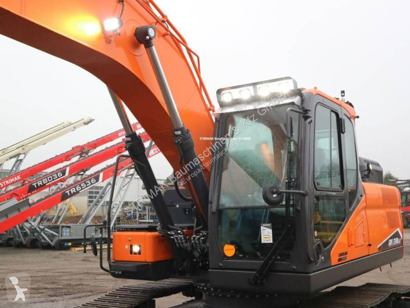 جرافة Doosan DX 210 LC-7