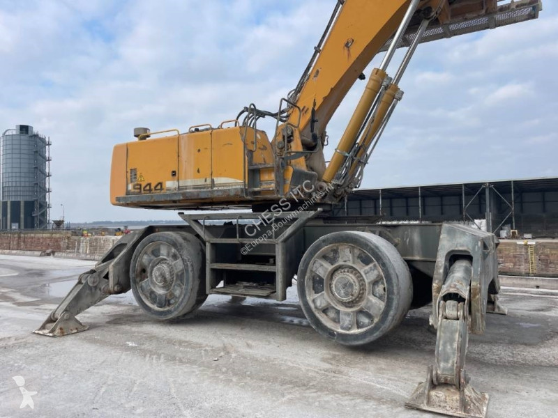 جرافة Liebherr A 944 C HD