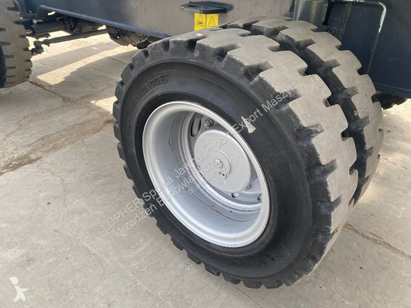 Lopatový nakládač Fuchs MHL340