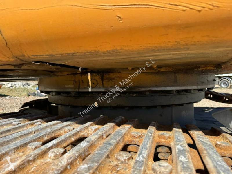 Excavadora Case