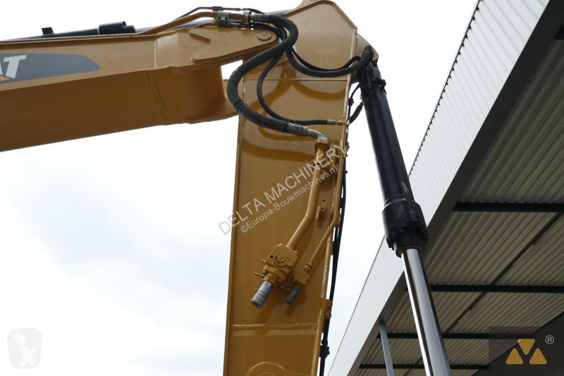Excavator Caterpillar FL