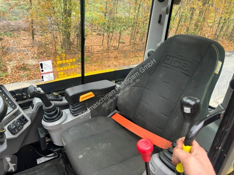 Escavatore JCB HD 110 WT 4F