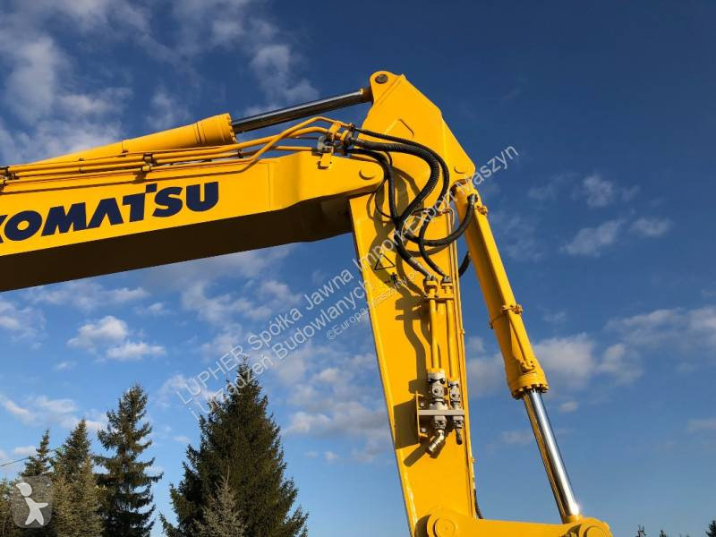 Excavator Komatsu PC490LC-11