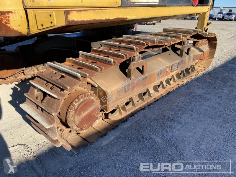 Escavatore Caterpillar 2 FM