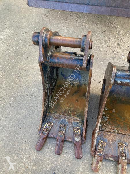 Escavadora Sany  SY26U