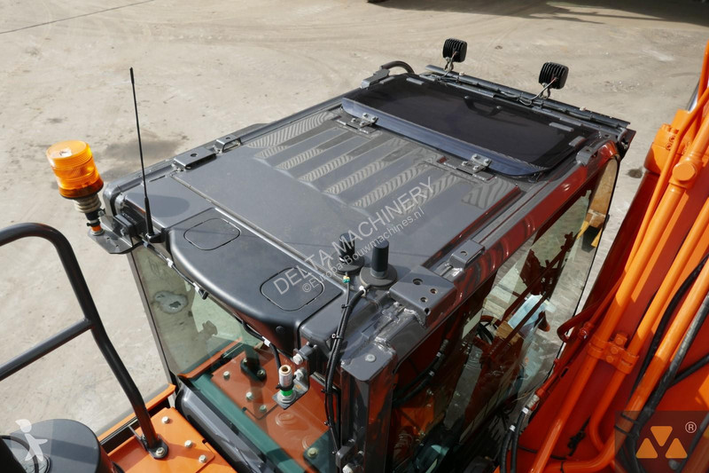 Excavadora Hitachi 0LC-7