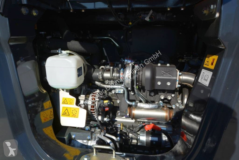 Escavatore Hitachi ZX 95 US-7