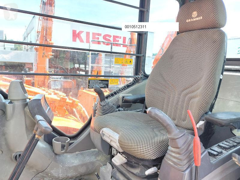 Escavatore Hitachi EX1200-6